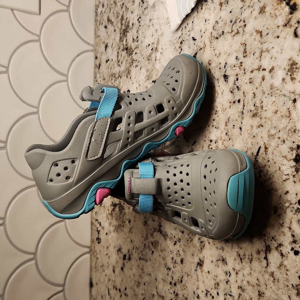 Merrell Kids Closed Toe Shoes Rubber